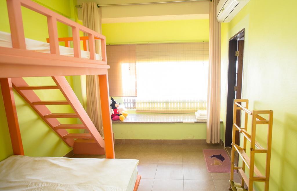 G.T. Guest House Garapan Quarto foto